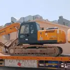 بوكلين للايجار جنزير اعمال حفر وقطوعه وايجار يومي