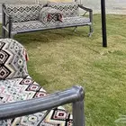 عدد 3 كراسي حديد متحركه مع جلساتها بحاله ممتازه