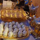 قهوجي ومضيف قهوجي وصبابين