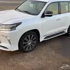 للبيع جيب لكزس 2017 ماشاءالله