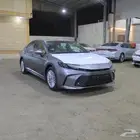 كامري LE فتحة بنزين 2025 جديد تيتانيم