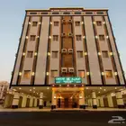 شقق وغرف مفروشه للايجار الشهري