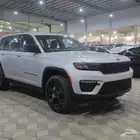 جيب جراند شروكي التيتود بلاك اديشن 2023 اصفار