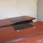 مكتب متكامل مستخدم نظيف