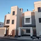 للبيع روف علوي بملحق تشطيب vip درج داخلي وخارجي