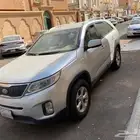 كيا سورنيتو للبيع 2015