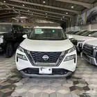 نيسان اكستريل 7 مقاعد SV بلس 2023 عداد 23 آلف كيلو