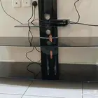 ستاند شاشة بحالة ممتازة جدا للبيع