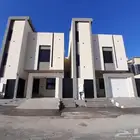 للبيع روف علوي مع ملحق بمشب تشطيبات فاخره بسعر 650الف