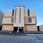 للبيع شقه دور ثاني مع سطح مستقل المصعد شغال بالمحاله أبها