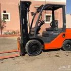 Forklifts ايجار