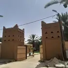 نعمل في تنفيذ أعمال التراث الشعبي
