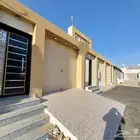 للبيع عماره دور وملحق شمال الخميس حي درة الخميس