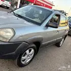 سياره توسان هونداي نضيف مفحوص فقط السعر 15الف ت 966 56 890 3