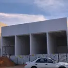 للبيع اربع محلات تجاريه بالمدائن على شارع الاربعين قبل الكوب