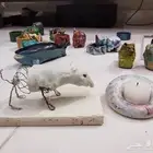 منحوتات وشغل يدوي