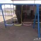 مرجيحه ثلاث كراسي بلاستك سلاسل ربل