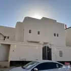 للايجار دور علوي بحي النهضه