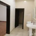 شقة بلاطة 5 غرف خلف المستشفى الالماني عوائل فقط