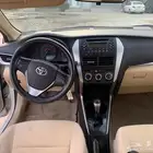 للبيع تيوتا يارس 2019