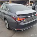 ليكزس ES300 AH 2025