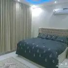 يوجد. لديه شاليهات للايجار