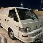 فإن ميتسوبيشي بضاعة موديل 2007 بنزين