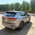 ميتسوبيشي اوت لاندر 2023 نص فل دبل