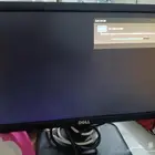 شاشه كمبيوتر بحالتها للبيع في حي الفيحاء