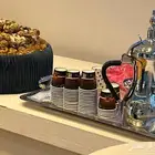 قهوجيين صبابين قهوجيات صبابات الرياض نوفر تمر محشي وشعثه