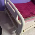 سرير متحرك صدقه