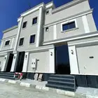 شقة جديدة للبيع خلف مدينة البناء والعمران تشطيب vip
