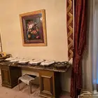 طاولة طعام فاخرة مع 12 كرسي  بارين ودولاب