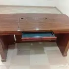 طاولة مكتب