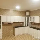 شقه للايجار بحي الوادي
