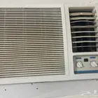 مكيف شباك نظيف مستعمل للبيع حدي فيه 500  ومستعجل