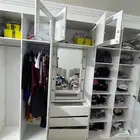 دولاب مقسم ومرتب