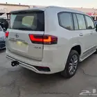 تويوتا لاندكروزر GXR4 بنزين 2025 ابيض