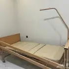 سرير طبي للبيع