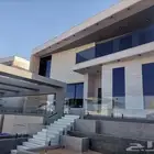 تنفيذ ألمنيوم و دربزين زجاجي