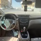للبيع نيسان اكس تريل 2015