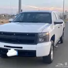 شفروليه سلفرادو ممشى قليل موديل 2010 قمة في النظافة.