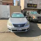 رينو سافران 2012