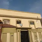 للبيع عمارة دورين بحي لاندالس   موقع استراتيجي