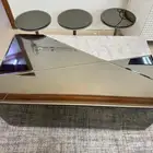 طاولة قهوة و ثلاث خدمة