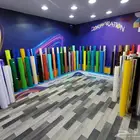 تجاليد ملونه لزجاج المباني والمحلات