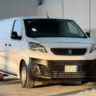 باص بيجو - اكسبيرت - 2021 -2022 - عدت موديلات