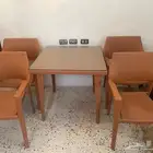 طاولة حديقة مع 4 كراسي
