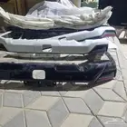 7 صدامات جي اكس ار وكاله 6 لون ابيض و1 اسود