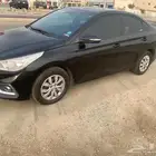 اكسنت لون اسود ممشى قليل